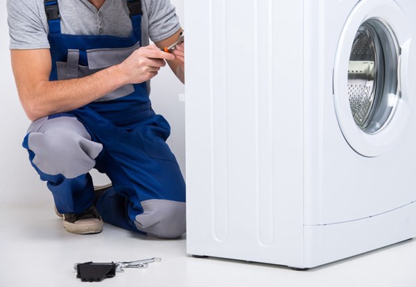 Dịch vụ vệ sinh máy giặt tại nhà uy tín và chất lượng