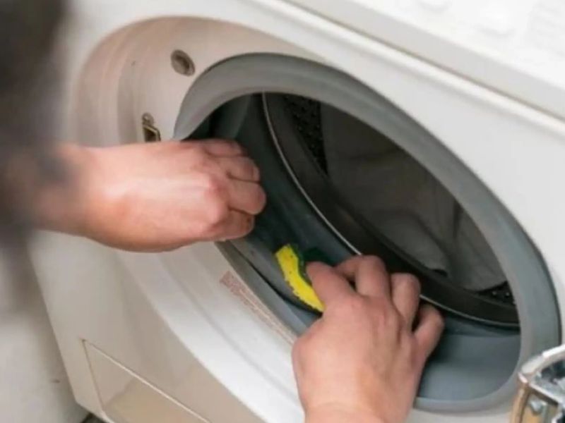 Dấu hiệu cần vệ sinh máy giặt tại Hai Bà Trưng