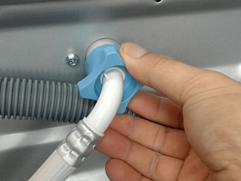 Dấu hiệu nhận biết máy giặt không vào nước